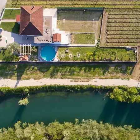 Family Friendly House With A Swimming Pool Stasevica, Neretva Delta - Usce Neretve - 17672